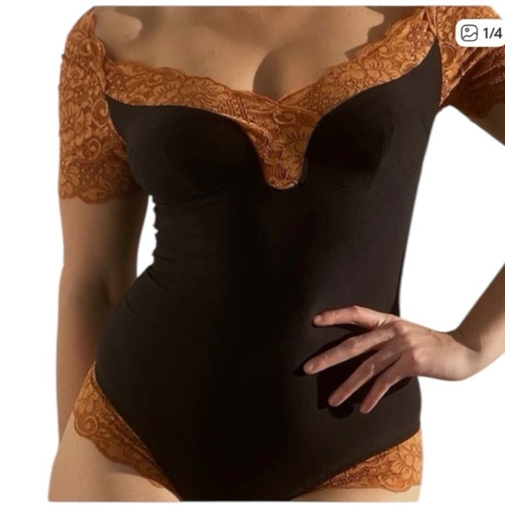 Free People x HAH Lace-Trim Bodysuit Black Copper Top Heavy NWT Size Small ✨🖤
